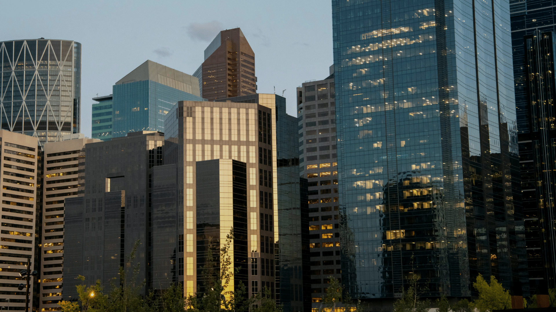 Calgary’s downtown skyline representing a city built on opportunity without the intensity of larger urban centres